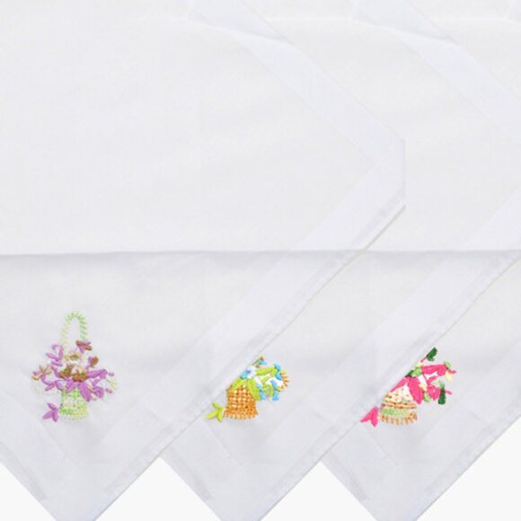 Handkerchiefs / Womens/ Girls / 6 Piece Set / White/Flowers / 100% Cotton - NWT - Picture 5 of 5
